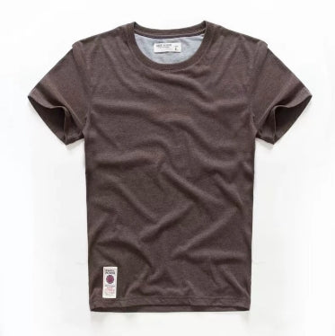 Men's short sleeved T-shirt made of pure cotton for summer